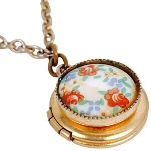 VTG Signed Floral Porcelain Locket Necklace 1970s 80s Petite Gold Tone Nostalgic
